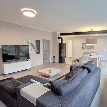 Wohnung Mit Sauna, Garten & Schwimmteich Bietigheim-Bissingen Exteriér fotografie